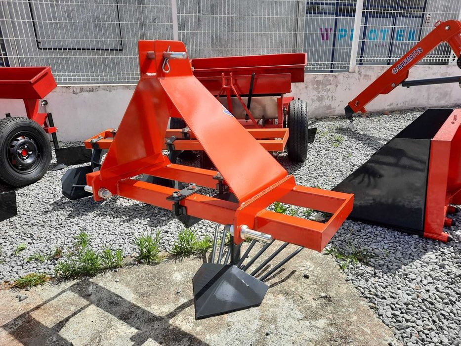 Arrancador de batatas reforçado para trator NOVO