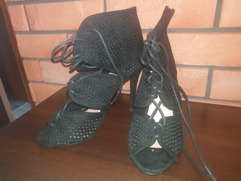 Szpilki czarne wysokie stan idealny 39