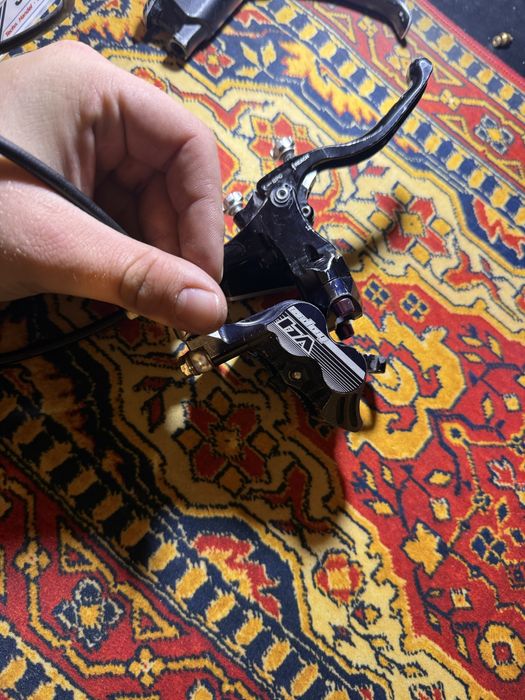 Hamulec Hope Tech 3 v4 nie hayes sram saint shimano surron dh enudro