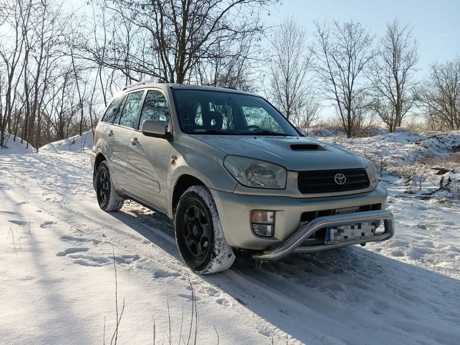 Toyota RAV 4 2.0 tdi нерозмитнена