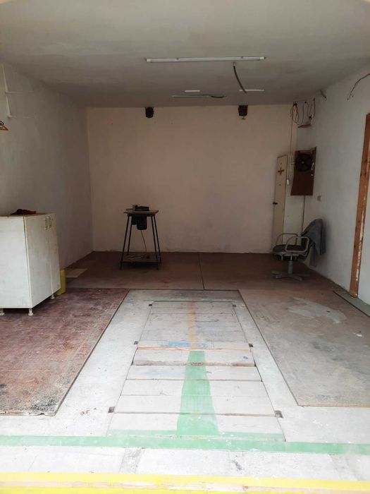 Продаж місця в гаражному кооперативі