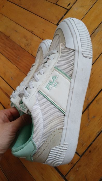 Кросівки  жіночі Fila, 39 р