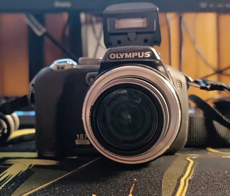 Olympus SP-550 Ultra Zoom | 18x Zoom Optyczny | Stabilizacja