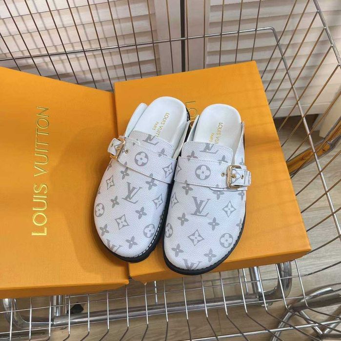 Louis Vuitton Buty, sandaly klapki, skora 180214