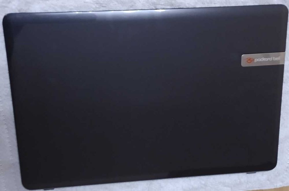 Крышка матрицы ноутбука Packard bell