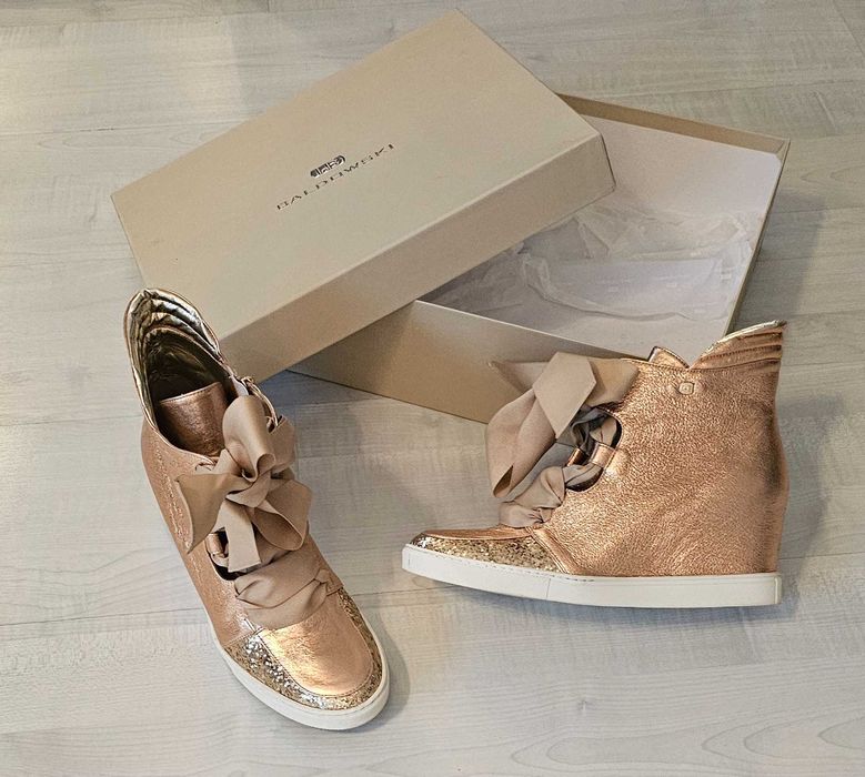 BALDOWSKI sneakersy złote koturna roz 40
