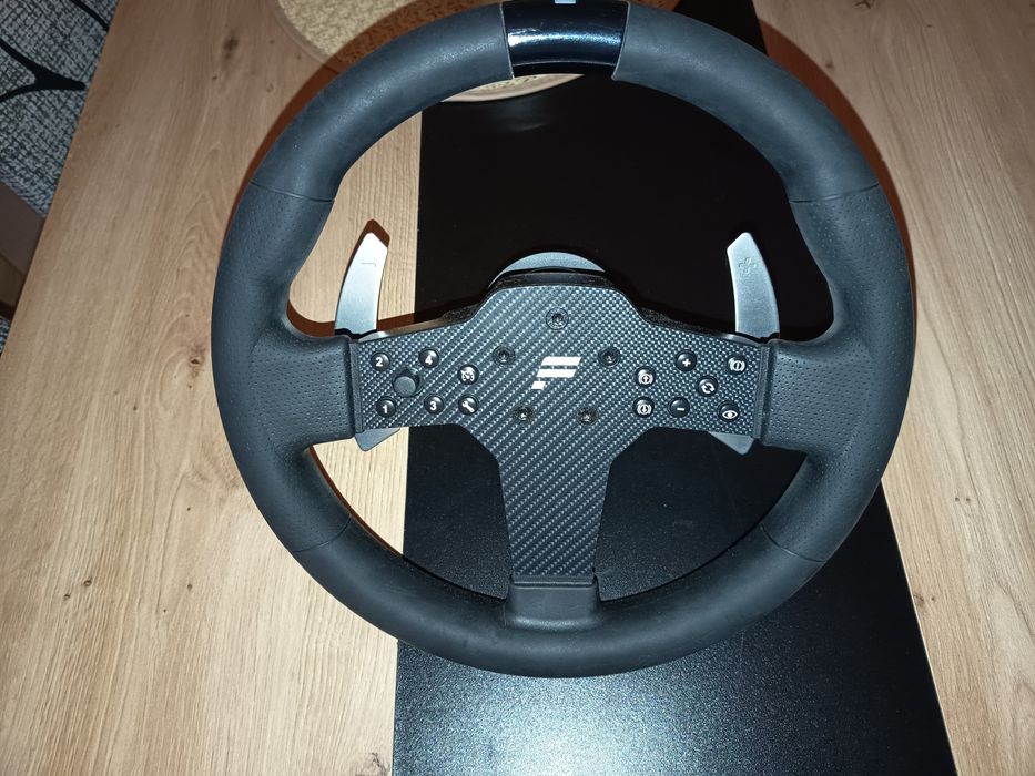 Volante Fanatec P1 V2 com QR2 metálico