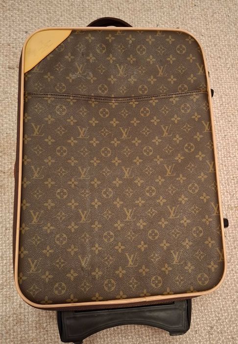 A mala original Louis Vuitton Pegase 55