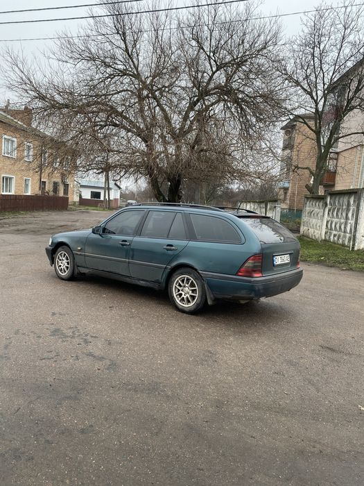 Продам Mersedes c180T