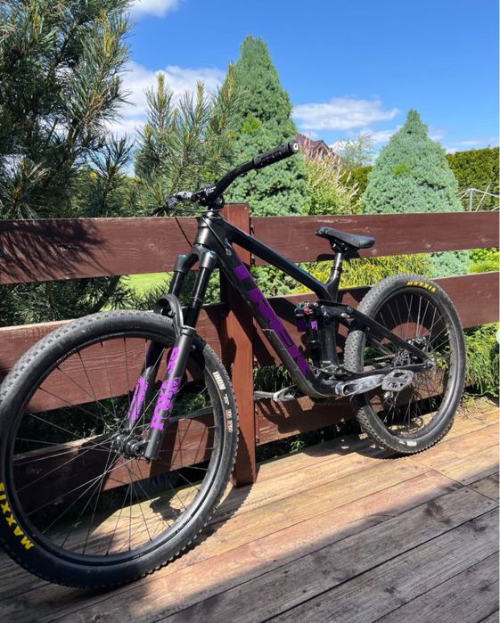 Rower trek remedy 9.8 carbon custom 11.5kg jibber/enduro