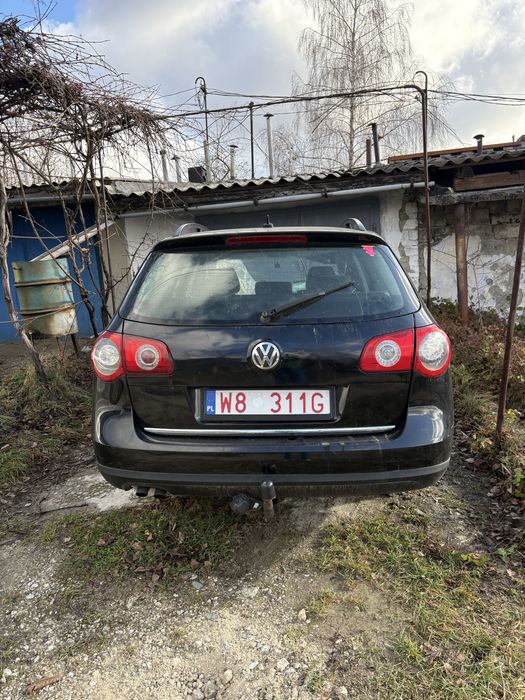 Розборка/Шрот Запчастини Volksvagen Passat b6 Стопи,двері, 1.9BLS