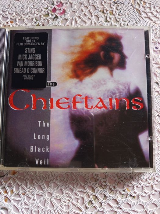 CD.   Chieftains