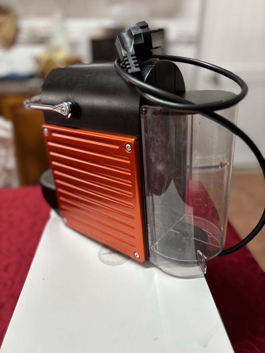 Nespresso pixie laranja