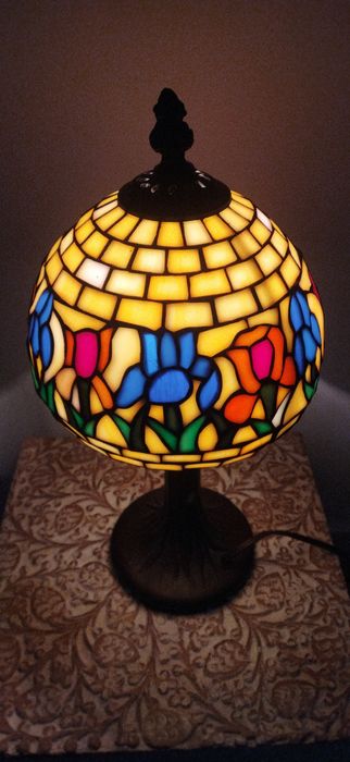 Candeeiro antigo Art Nouveau Inspiração Tiffany