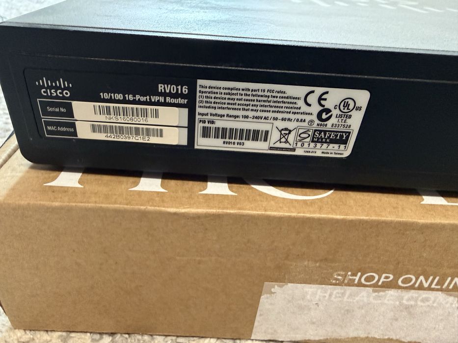 Cisco rv016 10/100 16 port vpn router