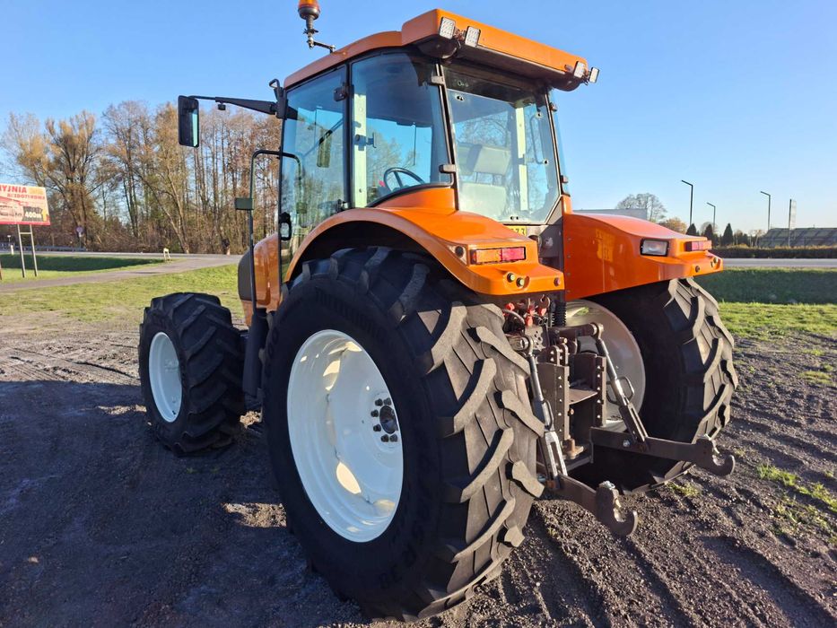 Renault Ares 640 RZ