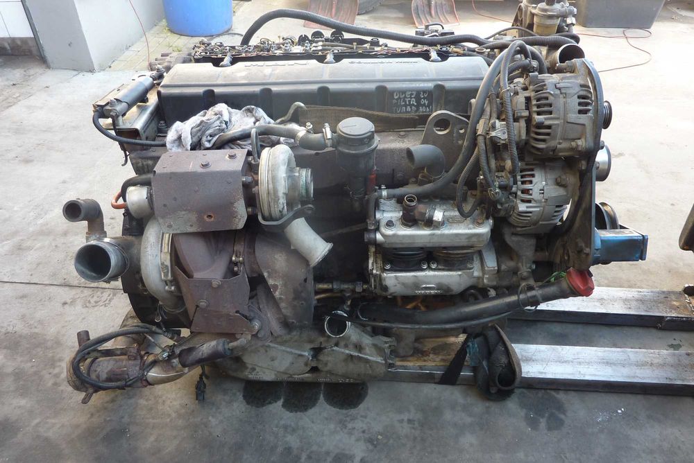 Silnik KOMATSU CPL8146 oraz inne typy