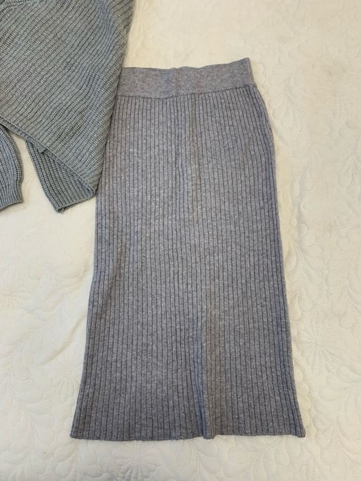 Збірний костюм з спідницею