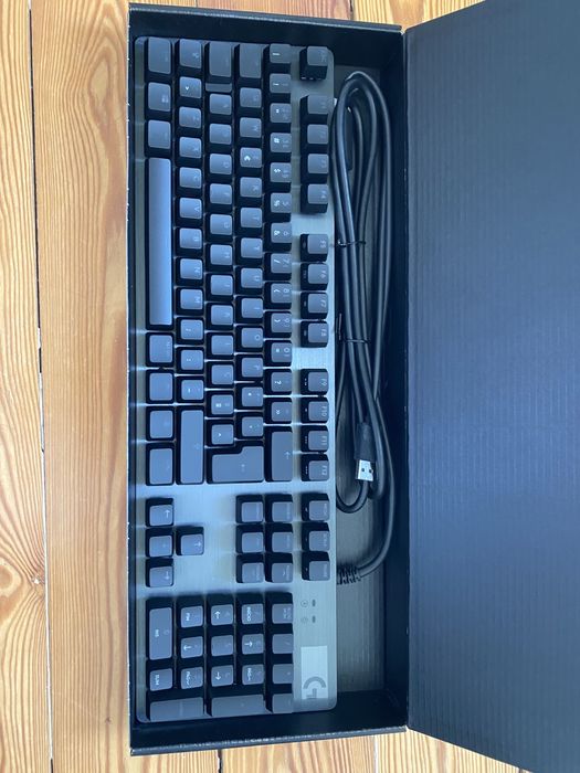 Logitech G512 Carbon RGB GX Brown - Novo, nunca usado