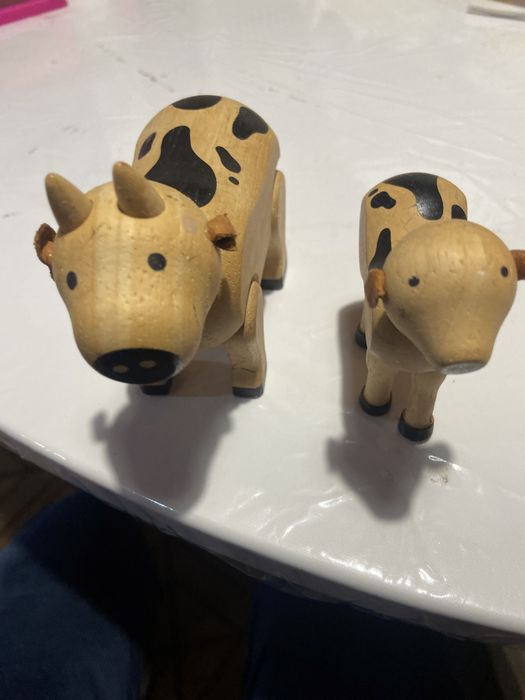 Vaquinha mais filhote de madeira