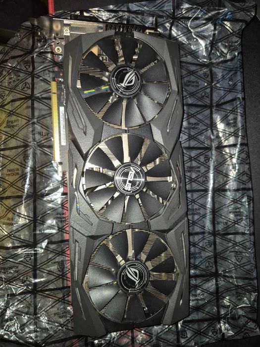 ASUS GeForce GTX 1080 8GB Strix ag8 gaming