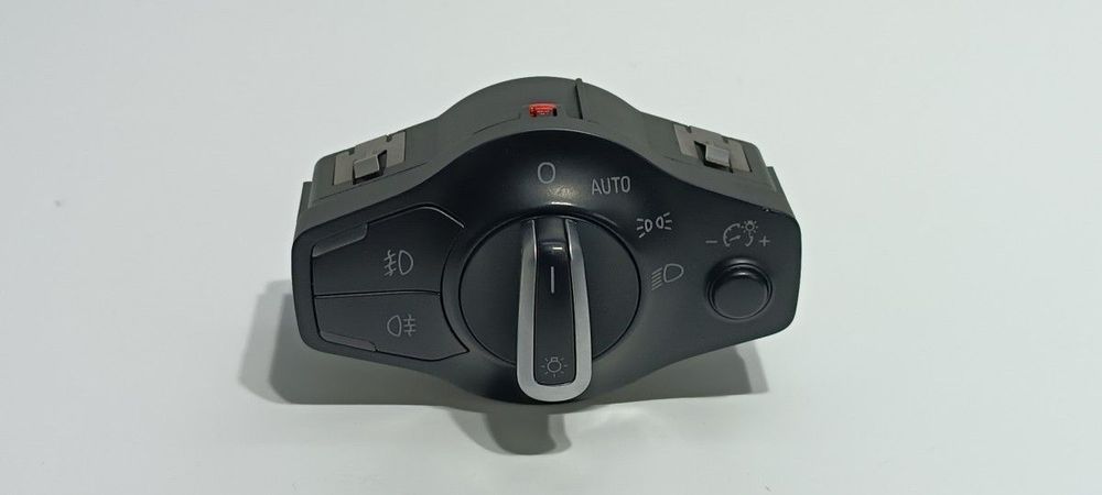 COMANDO DAS LUZES AUDI A4 BER. (B8) E