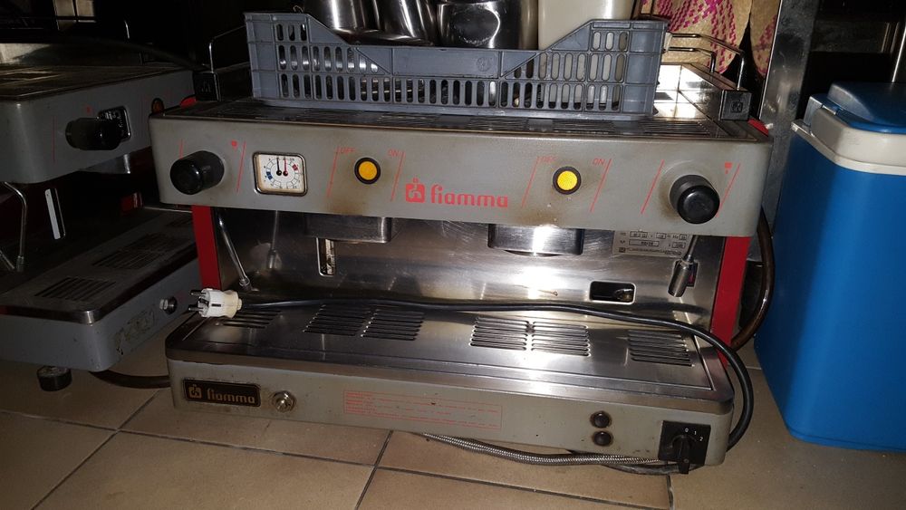 3-Group and 2-Group Coffee Machine64188163662081123