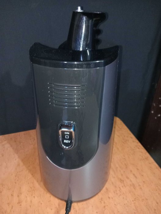 Wyciskarka BIOCHEF Atlas Whole Slow Juicer