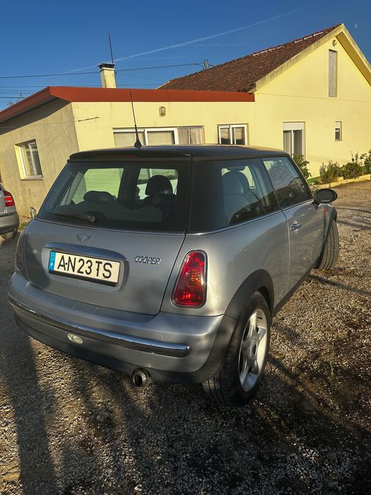 Mini Cooper RC31 1600cc Gasolina