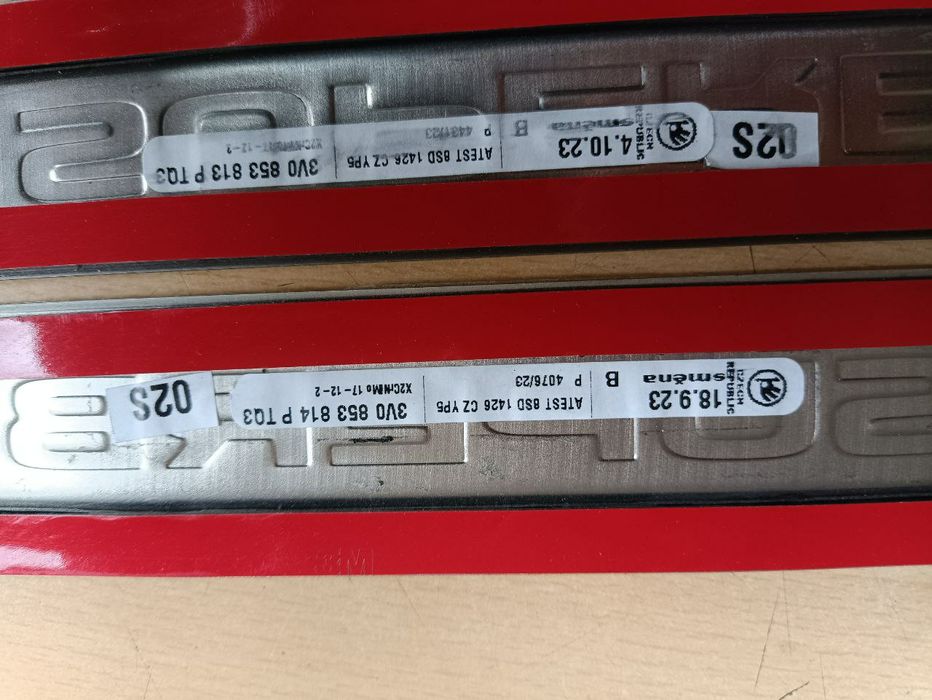 ОРИГІНАЛ накладки передні на пороги Суперб 3 Skoda Superb шкода