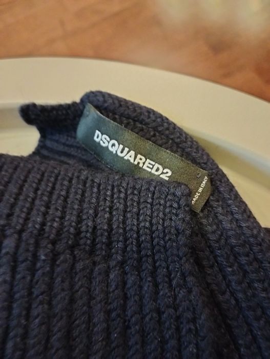 Шарф  DSQUARED2 (Італія), ZARA