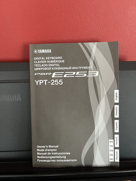 Teclado digital Yamaha PSR-E253/YPT-255 + Suporte