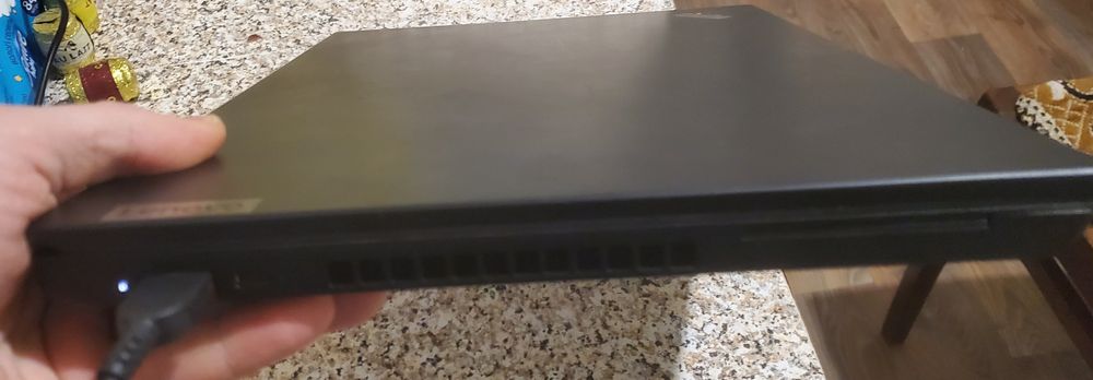 Lenovo ThinkPad P15v Gen 1 | i7-10750H | 32GB RAM | Состояние 10/10
Оп