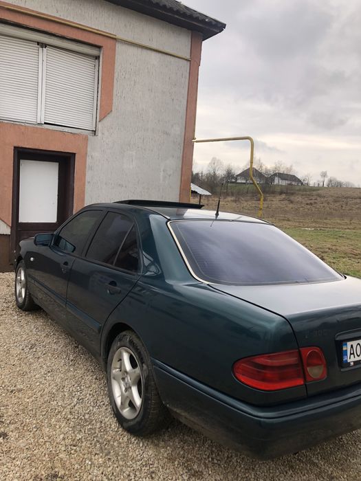 Мерседес 210   Автомат, 2.2 дизель простий