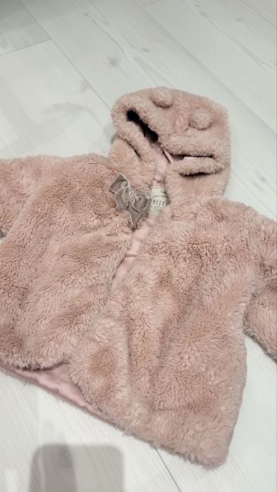 Шубка б/у 200 грн 68-74р.