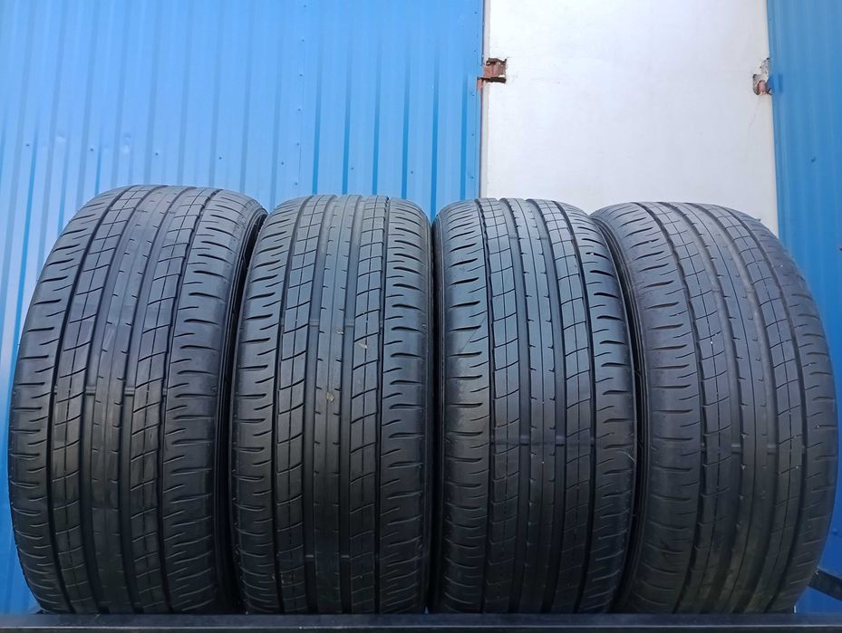 Opony letnie 4x225/50 R18 95V DUNLOP SP SPORT MAXX 050