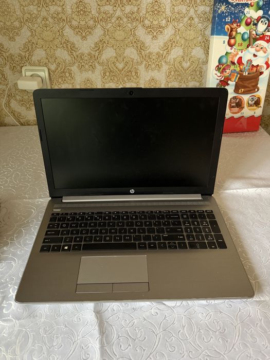 Ноутбук HP 255 G7 | 15.6" | Windows 10 Pro | Є дисковод | Гарний стан