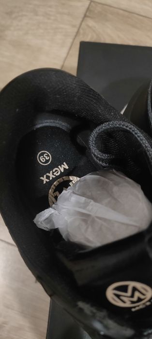 MEXX sportowe, piękne, 39
