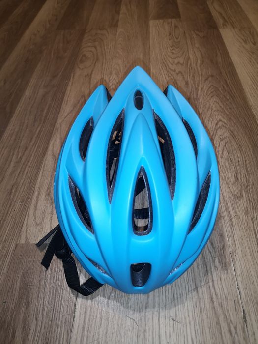 Kask rowerowy firmy Wolt
