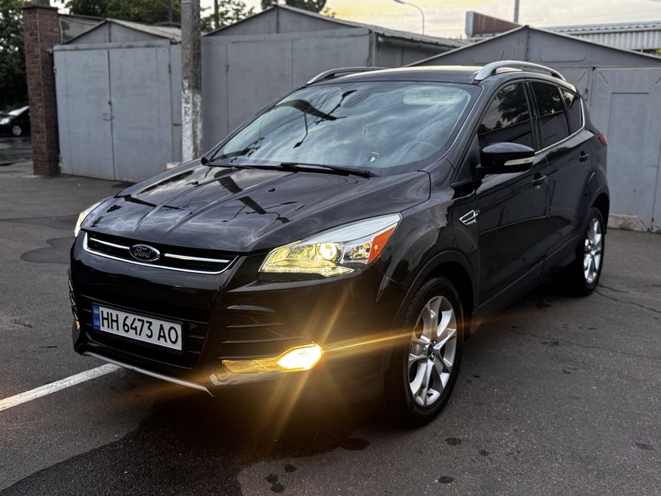 Ford escape titanium