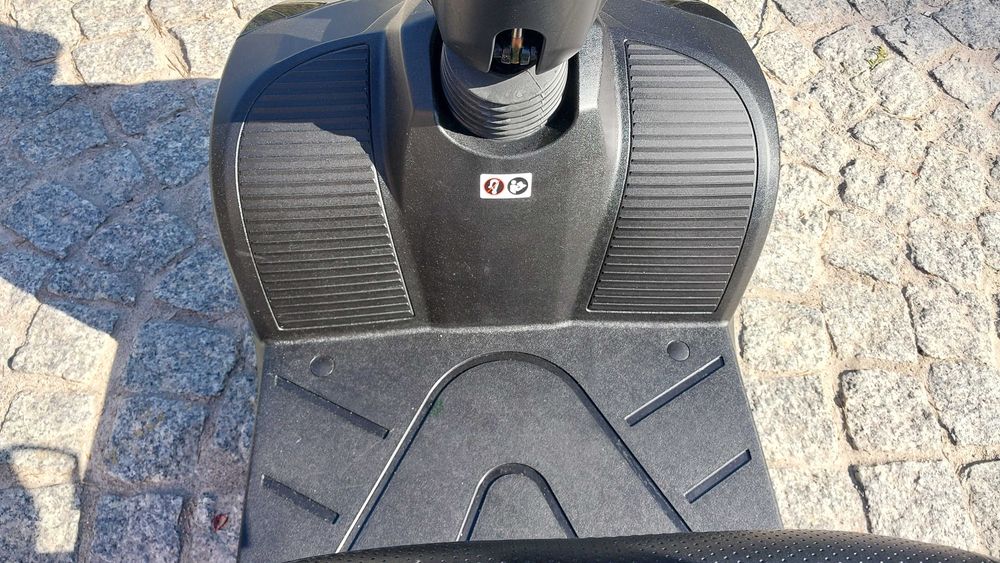 Nowy skuter inwalidzki wózek elektryczny dla seniora Tourer ST4D