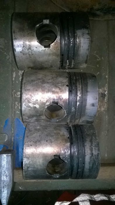 Поршень трактор КАМАЗ КАМАЗ-740 Поршень ваговий Алюміній