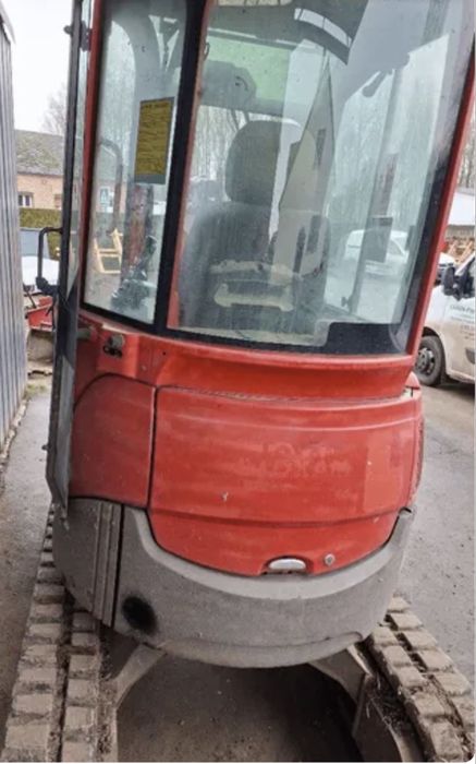 Mini giratoria yanmar 2009