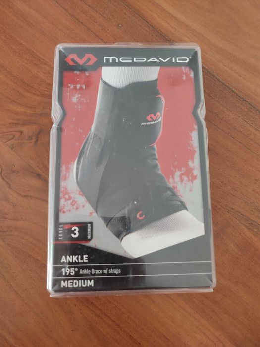 McDavid ankle brace
