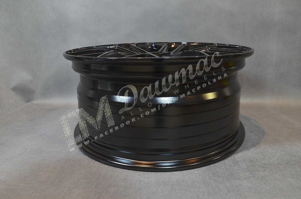 Felgi aluminowe Seventy9 SCF-H 18″ 8J ET30 5×120 Gloss Black BMW 3 4 E46 E90 E91 F30 F31 F36