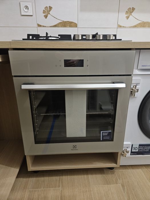 Piekarnik Electrolux LOE8F38S