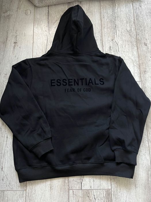 Essentials – czarna bluza z kapturem