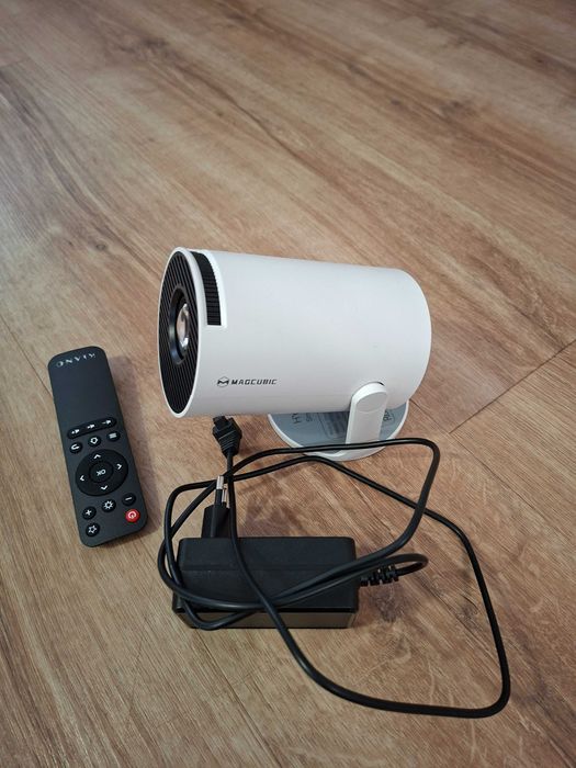 Projektor rzutnik Hy300 Pro 720p