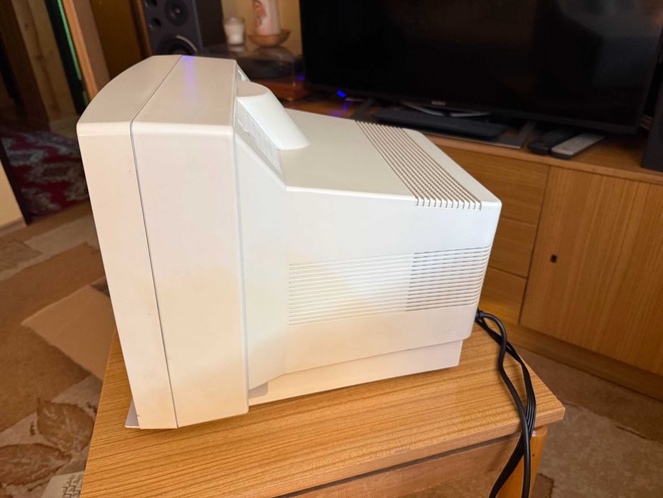 Monitor Commodore 1084s