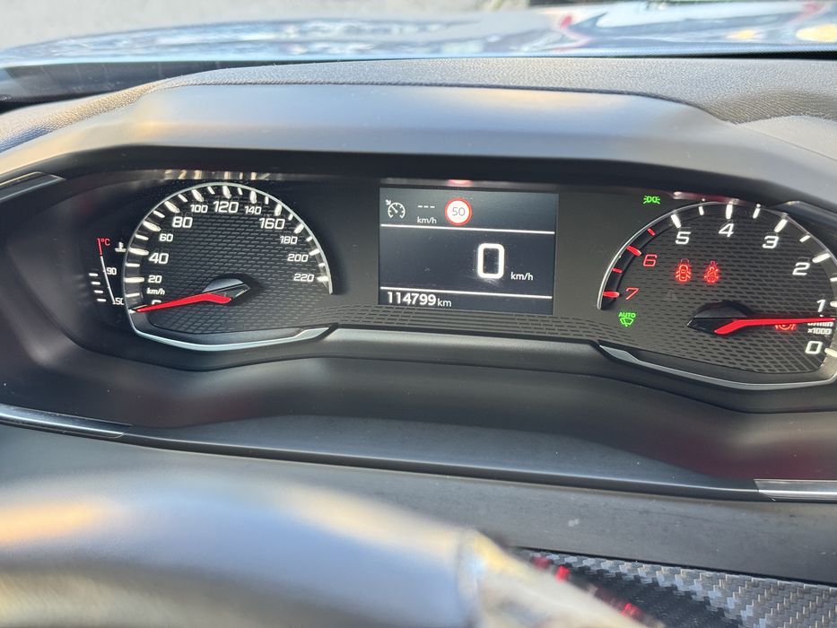 Peugeot 2008 active business